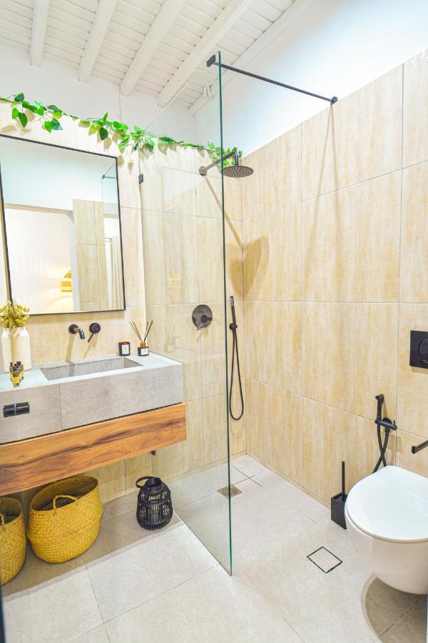 Oikia Suites Mykonos Mykonos Town Esterno foto